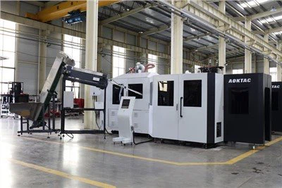 Máquina sopradora de 6 cavidades para animais de estimação